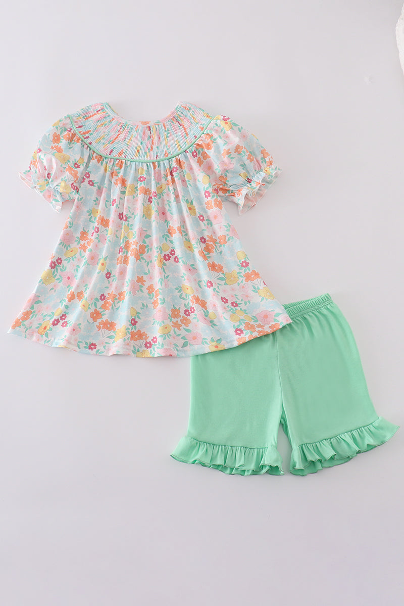 Green springtime bloom smocked girl set - Giggles with Grace