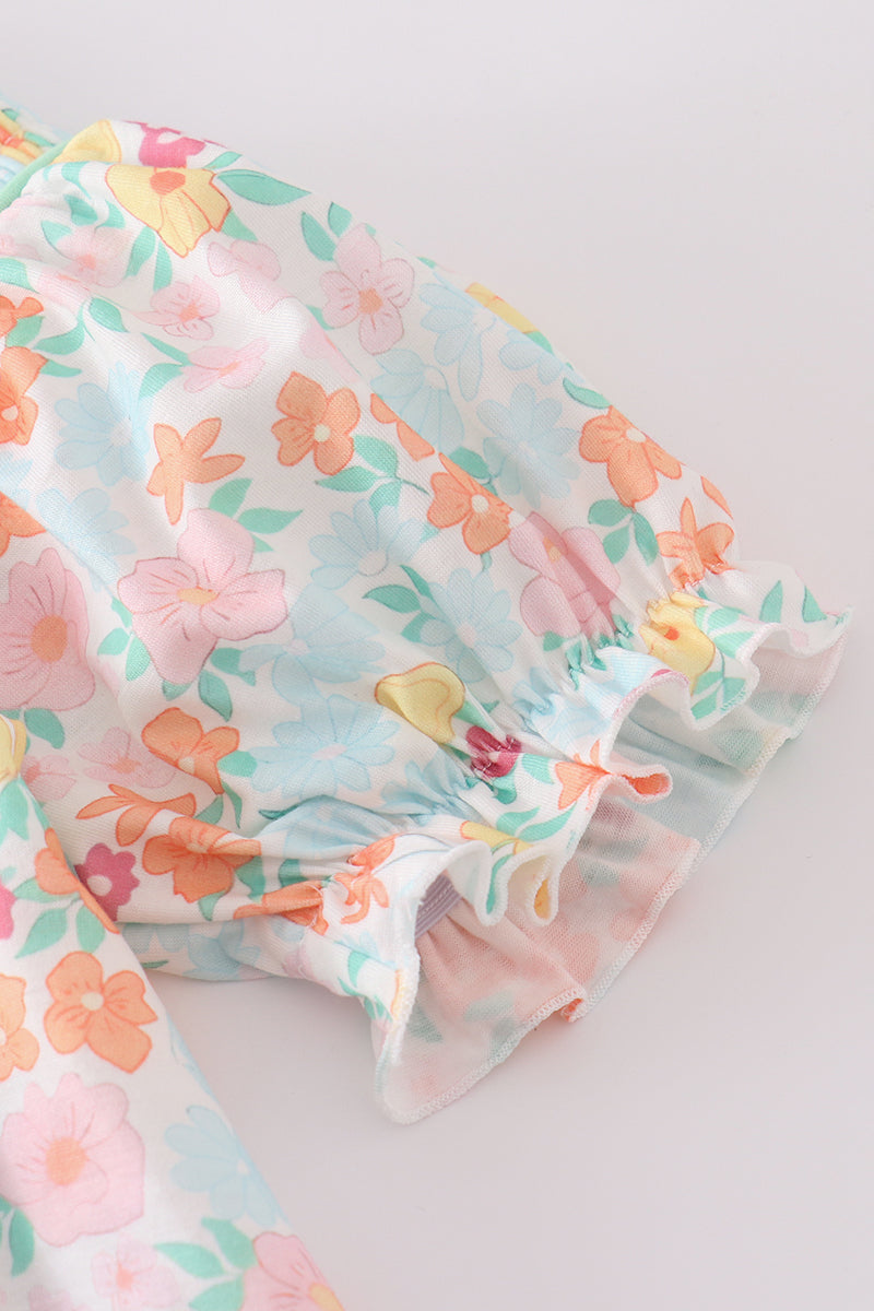 Green springtime bloom smocked girl set - Giggles with Grace