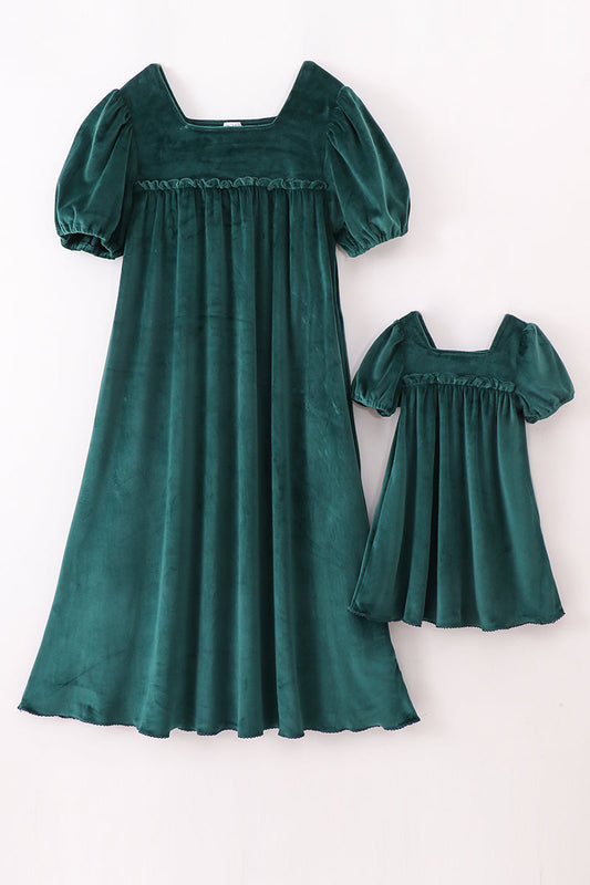 Forest velvet mom&me dress - Giggles with Grace