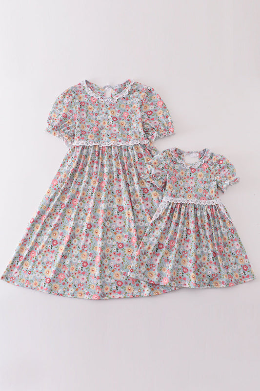 Green daisy print mom&me dress - Giggles with Grace