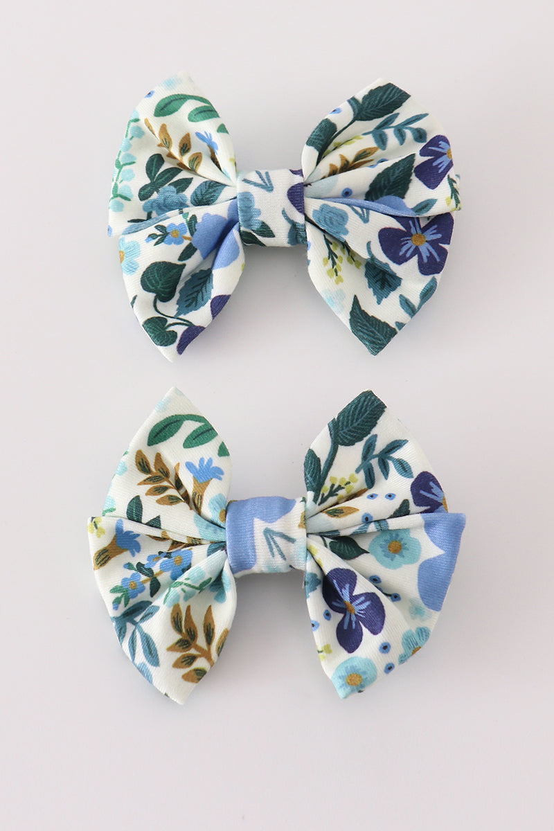 Blue floral print hair bow - Giggles with Grace
